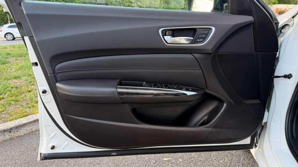 Acura TLX Base 2.4L 2019