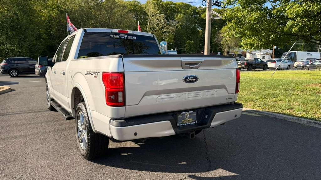 Ford F-150 XLT SuperCrew 5.5-ft. Bed 4WD 2018