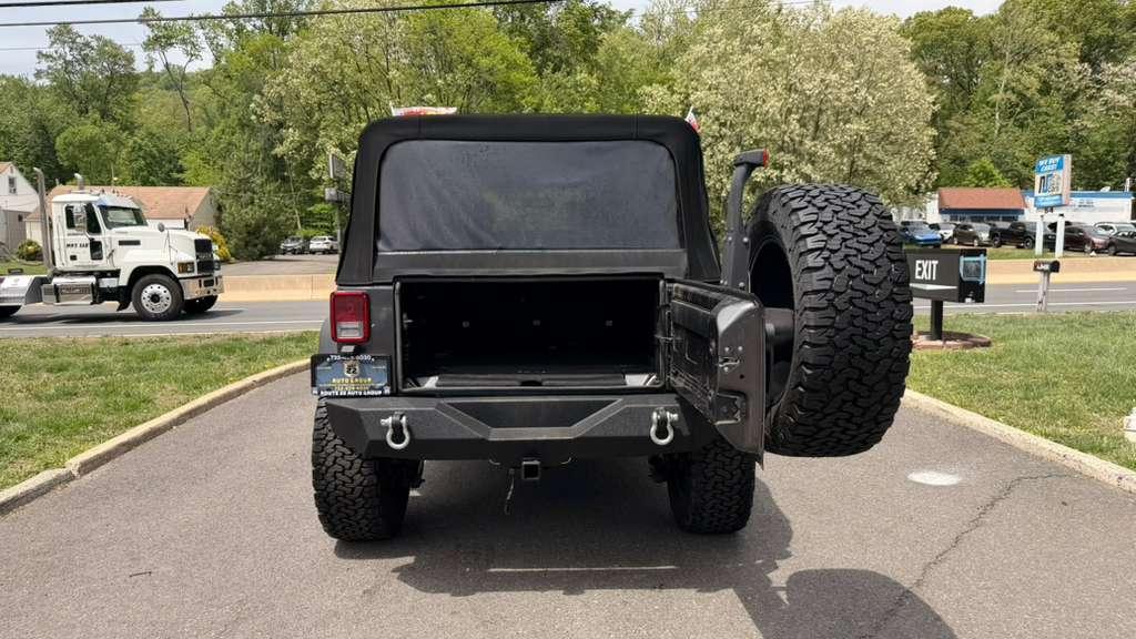 Jeep Wrangler Unlimited Sport 4WD 2017
