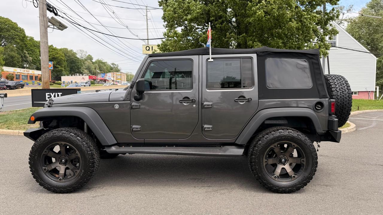 Jeep Wrangler Unlimited Sport 4WD 2017