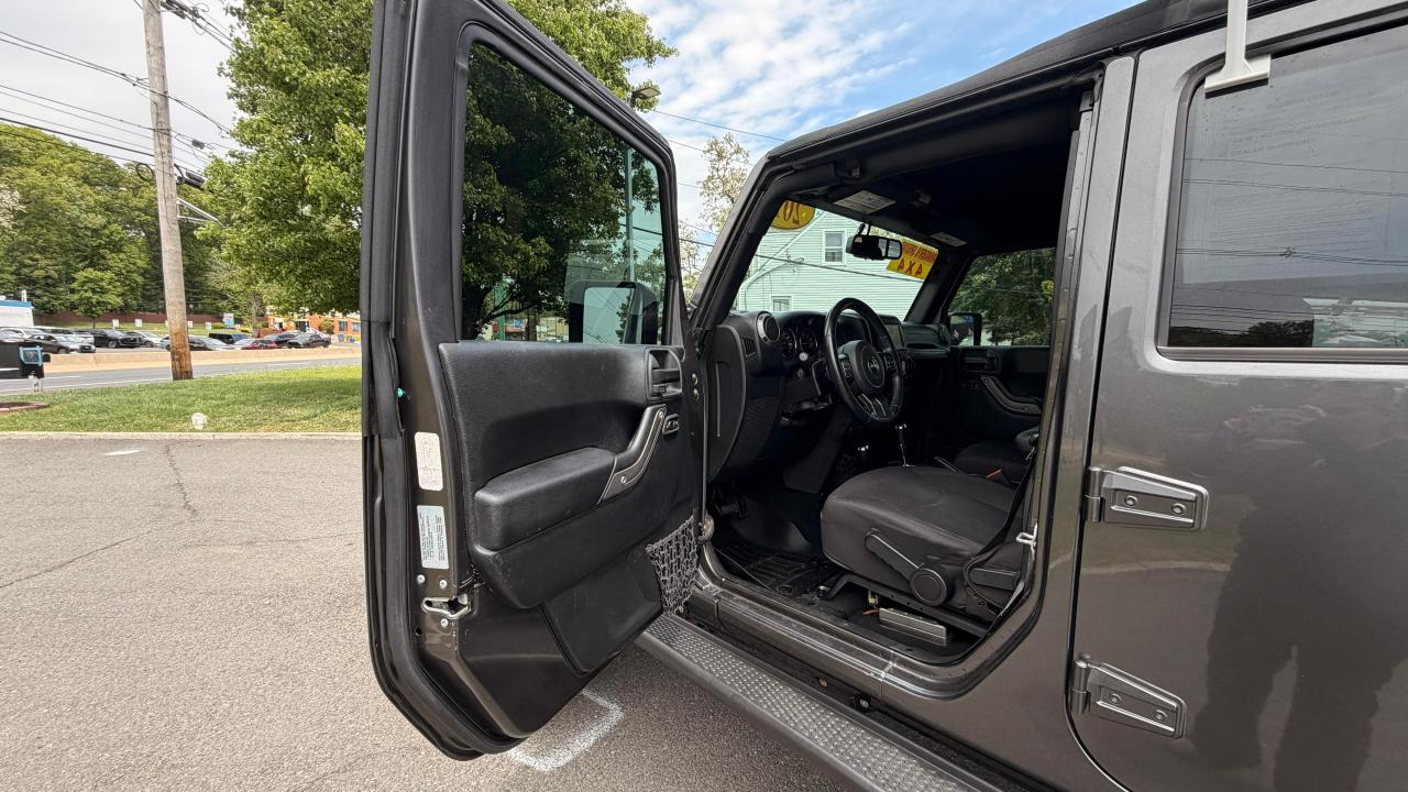 Jeep Wrangler Unlimited Sport 4WD 2017