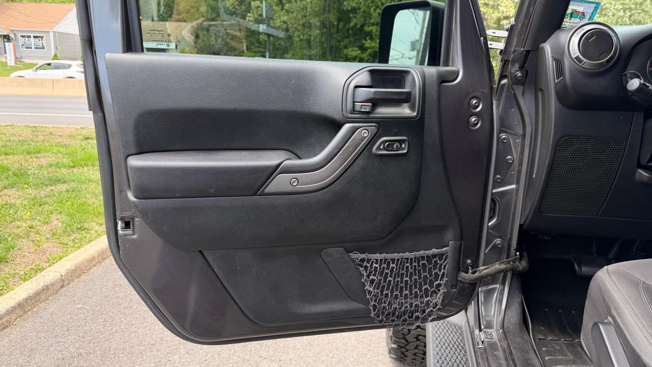 Jeep Wrangler Unlimited Sport 4WD 2017
