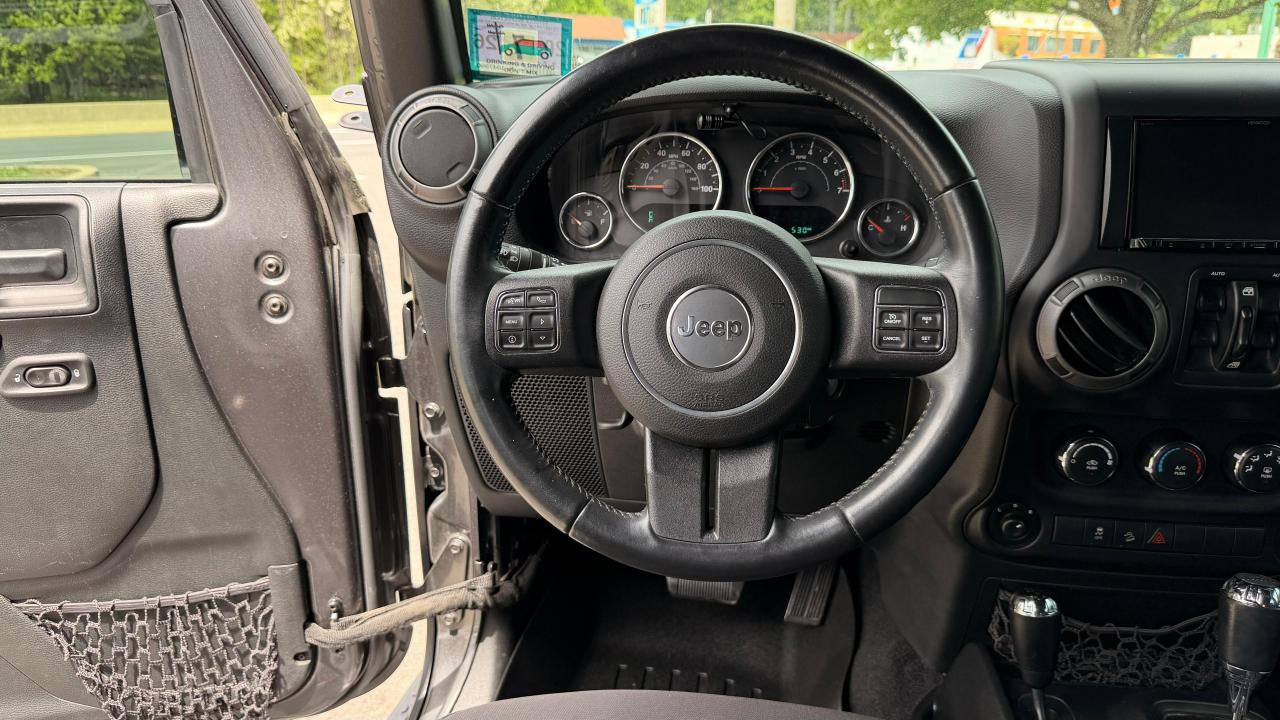 Jeep Wrangler Unlimited Sport 4WD 2017
