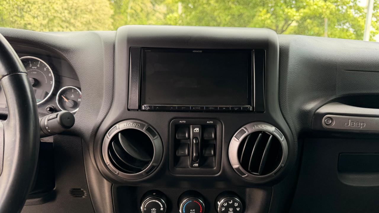 Jeep Wrangler Unlimited Sport 4WD 2017