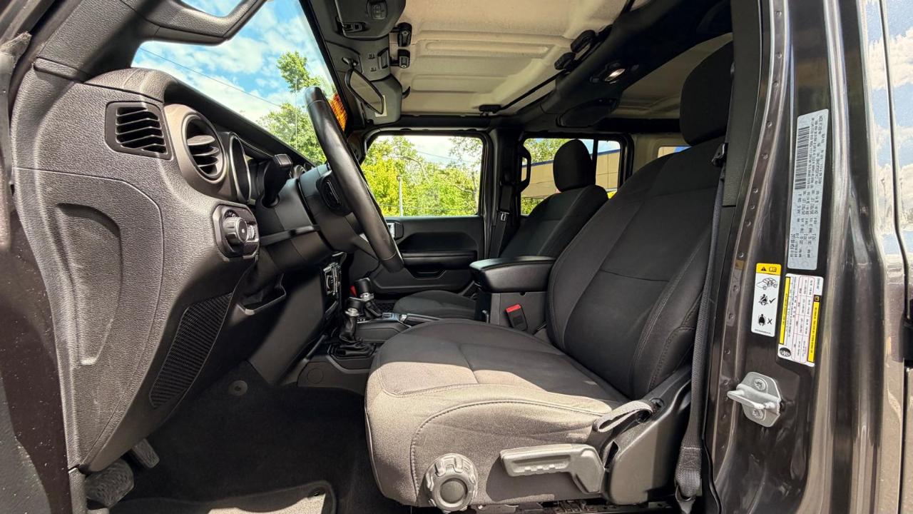 Jeep Wrangler Unlimited Sport 2018