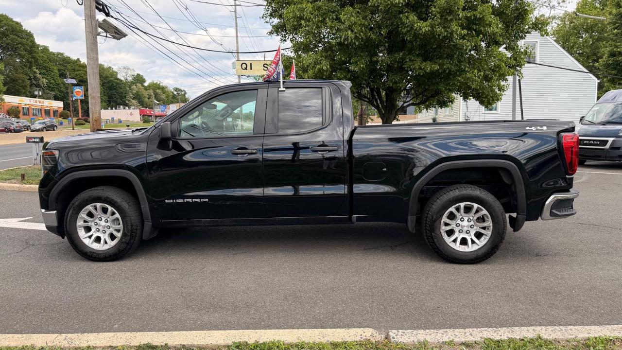GMC Sierra 1500 Pro Double Cab 4WD 2023