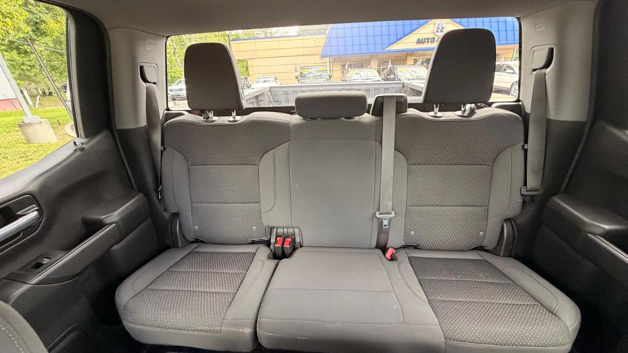 GMC Sierra 1500 Pro Double Cab 4WD 2023