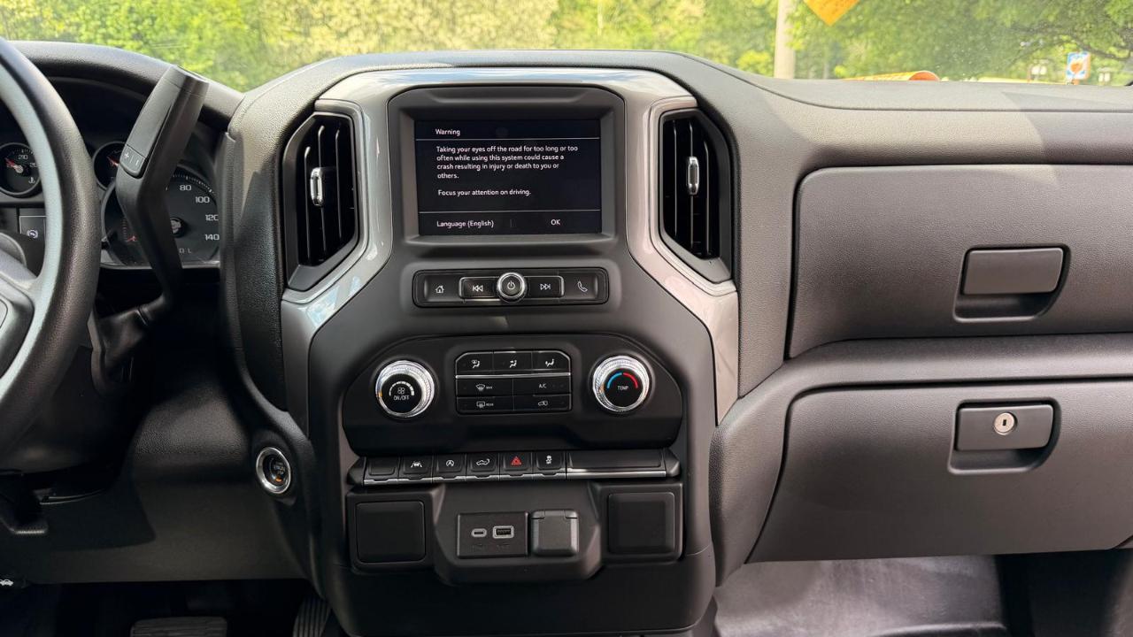 GMC Sierra 1500 Pro Double Cab 4WD 2023