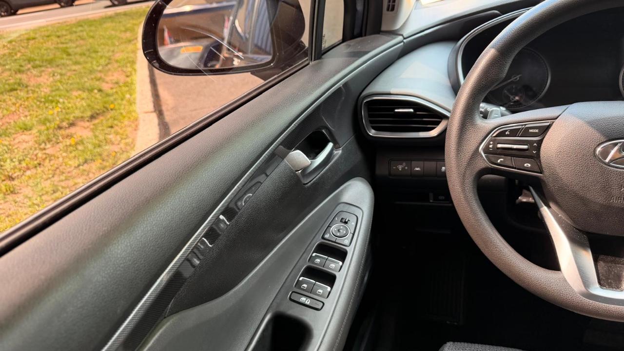 Hyundai Santa Fe SEL AWD 2022