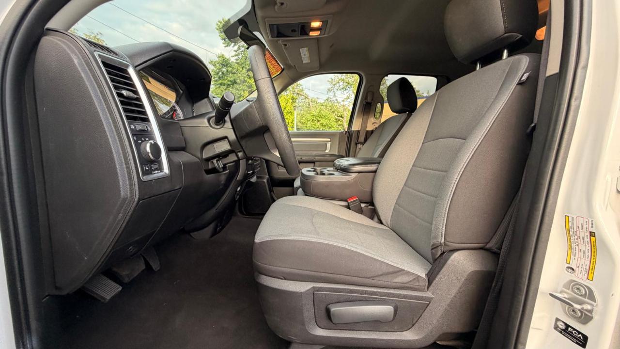 RAM 1500 Classic Tradesman Quad Cab 2WD 2024