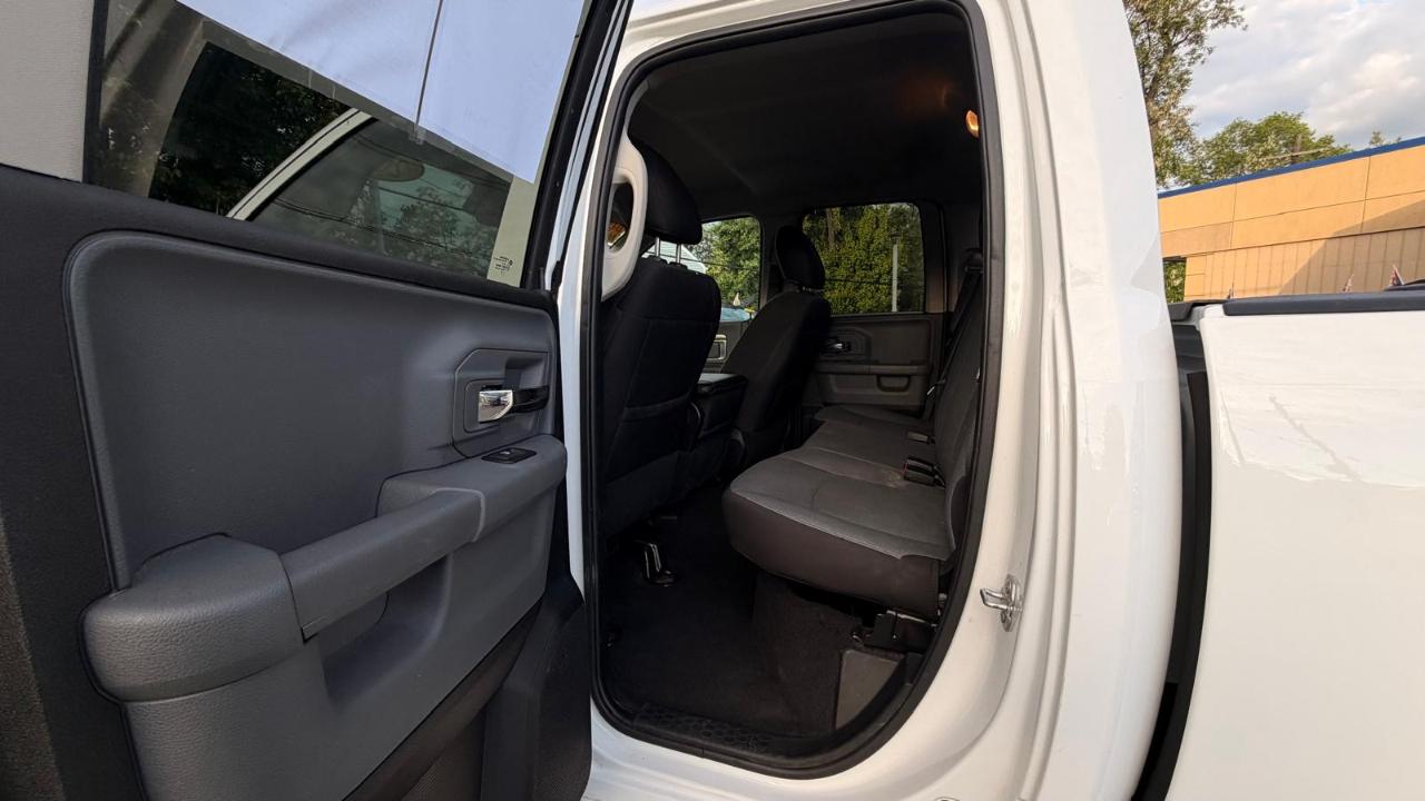 RAM 1500 Classic Tradesman Quad Cab 2WD 2024