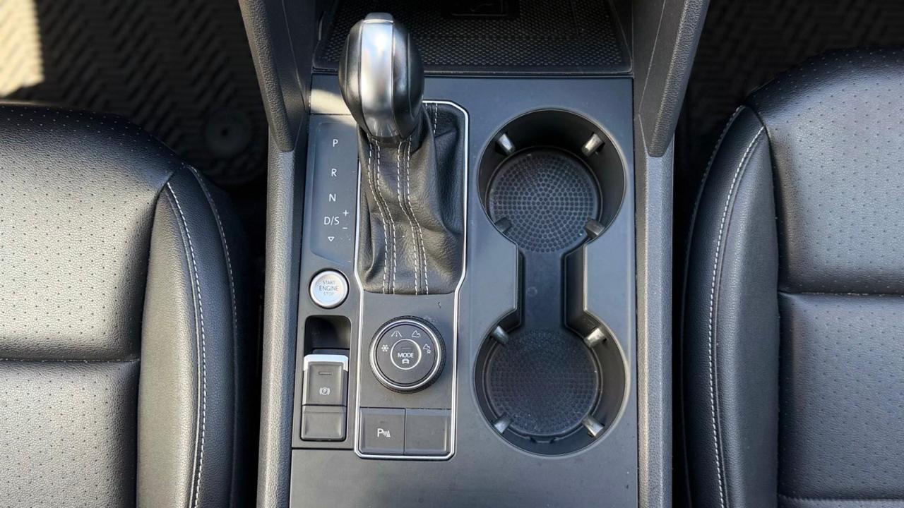 Volkswagen Atlas SE w/Technology 4MOTION 2021