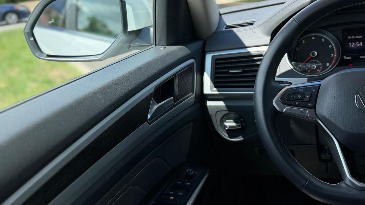 Volkswagen Atlas SE w/Technology 4MOTION 2021