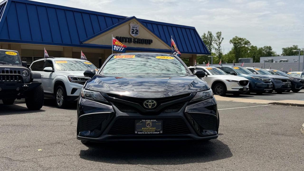 Toyota Camry SE 2023