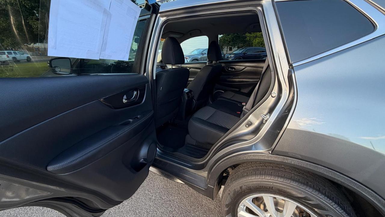 Nissan Rogue SV AWD 2018