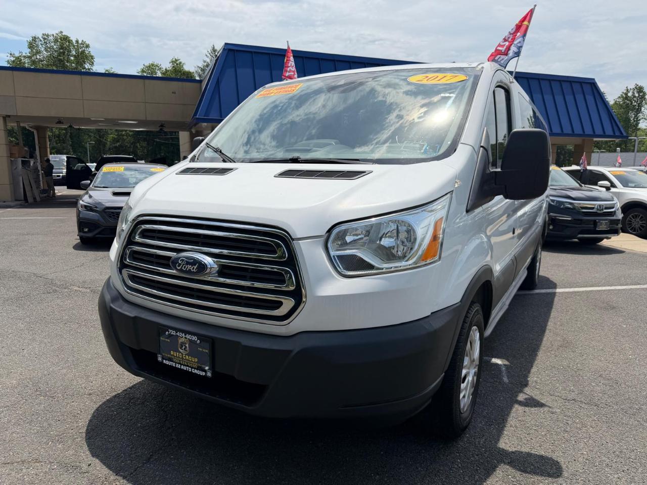 2017 Ford Transit 350 XL Wagon Low Roof 60/40 Pass. 148 WB's photo