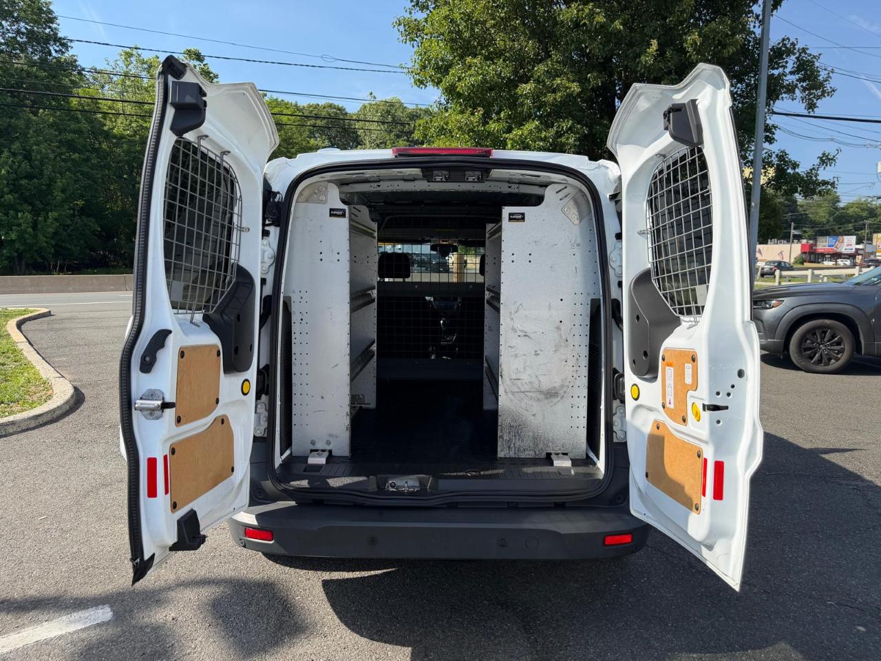 Ford Transit Connect Cargo Van XL LWB w/Rear 180 Degree Door 2018