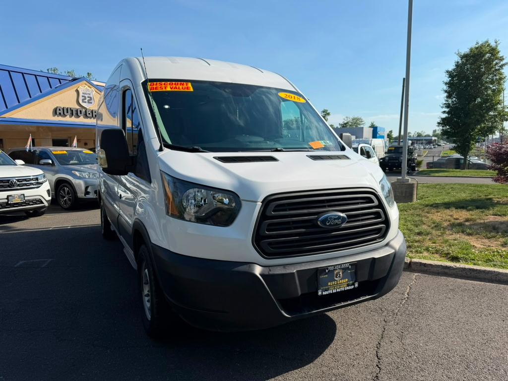 Ford Transit 150 Van Med. Roof w/Sliding Pass. 148-in. WB 2018