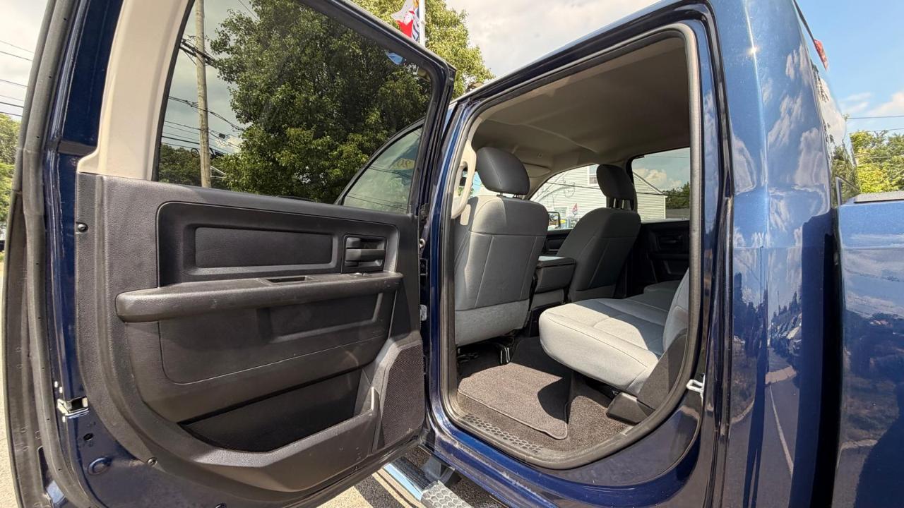 RAM 2500 Tradesman Crew Cab LWB 4WD 2017
