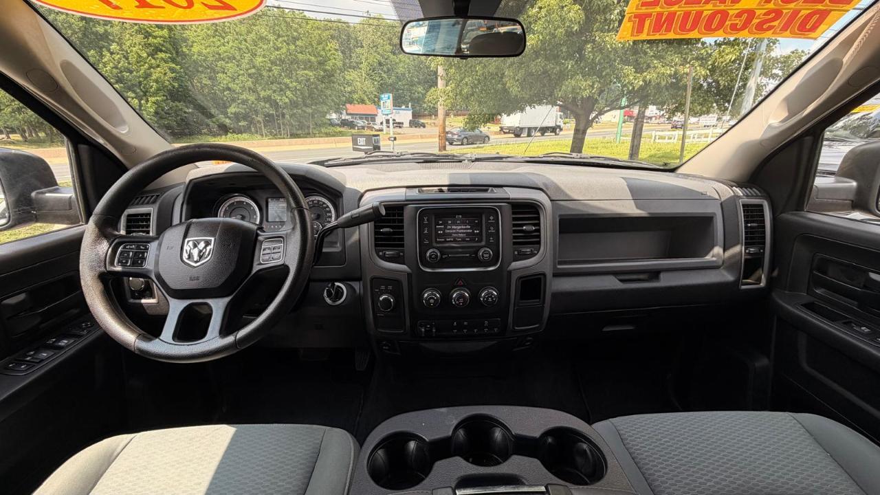 RAM 2500 Tradesman Crew Cab LWB 4WD 2017
