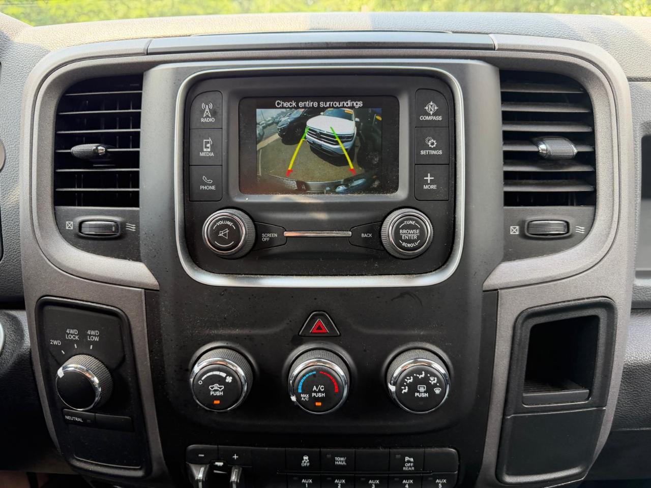 RAM 2500 Tradesman Crew Cab LWB 4WD 2017