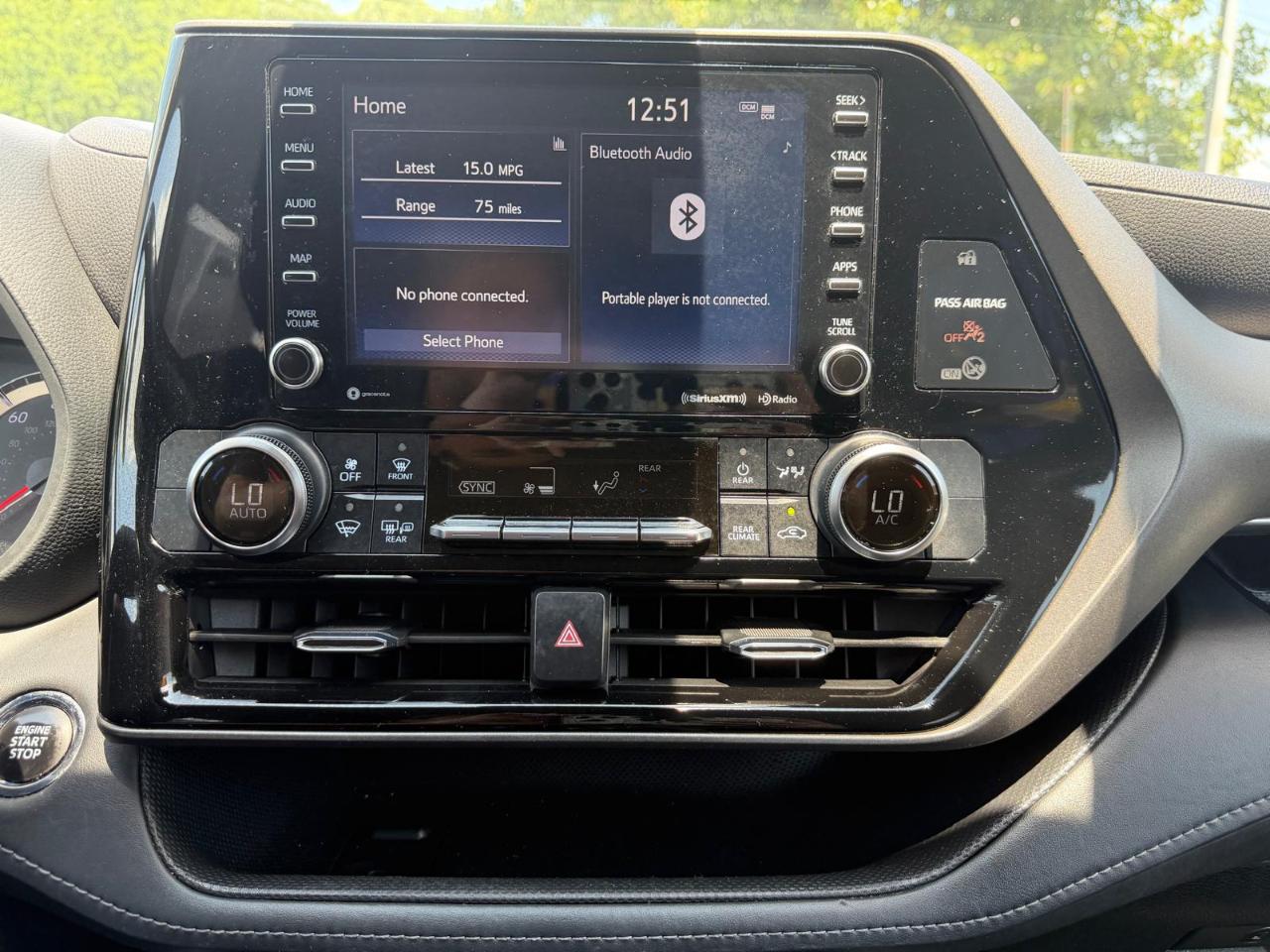 Toyota Highlander LE AWD V6 2022
