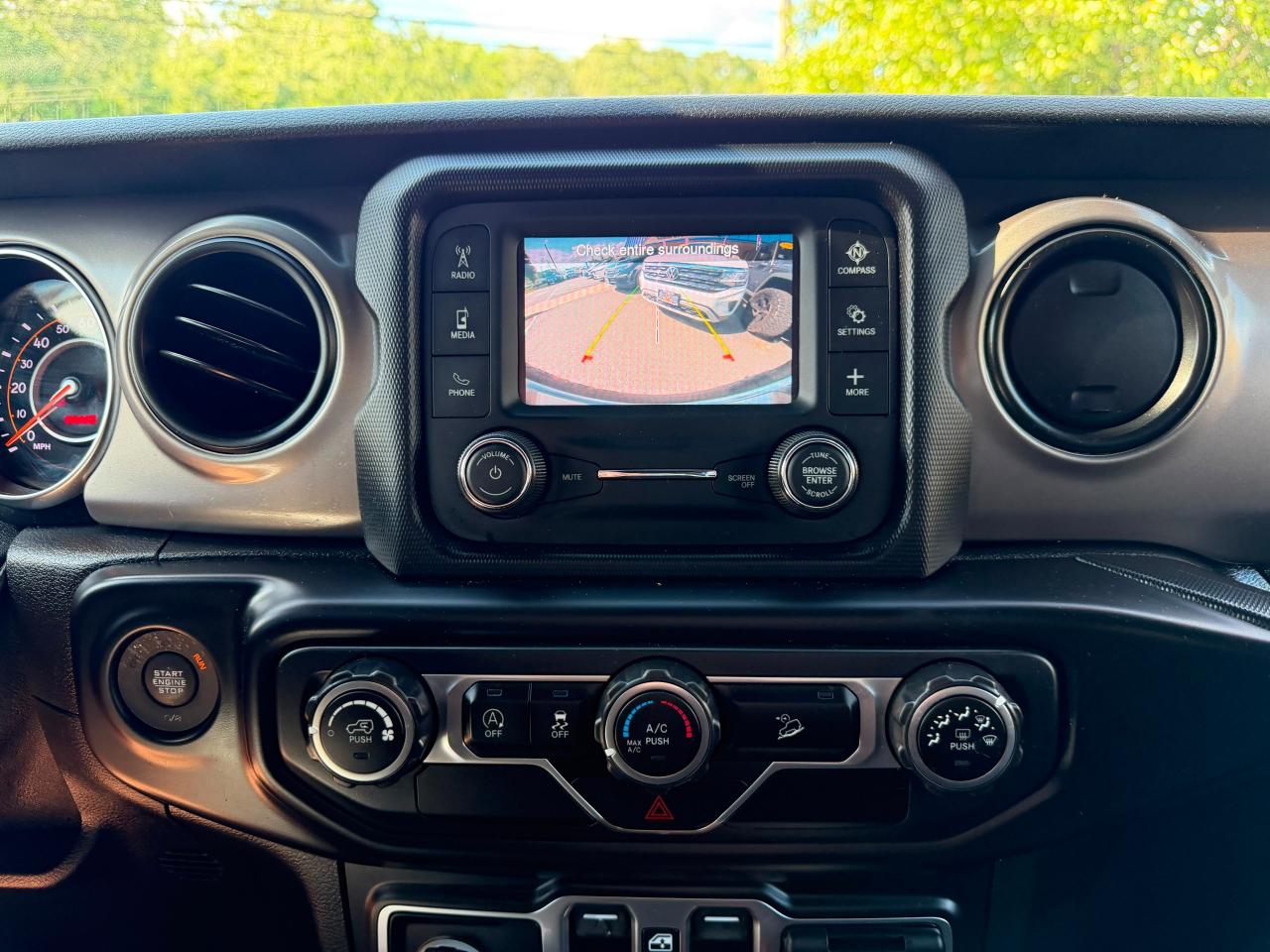 Jeep Wrangler Unlimited Sport 2020