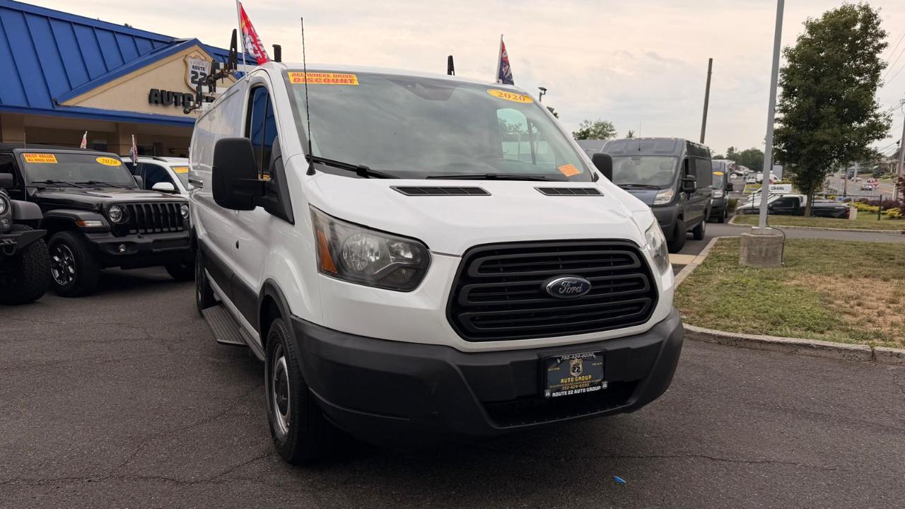 Ford Transit 350 Van Low Roof w/Sliding Pass. 148-in. WB 2019