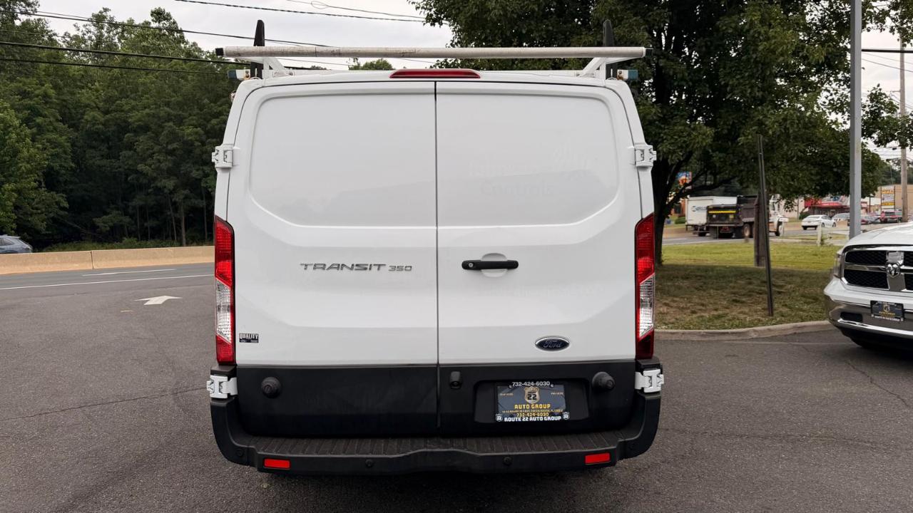 Ford Transit 350 Van Low Roof w/Sliding Pass. 148-in. WB 2019