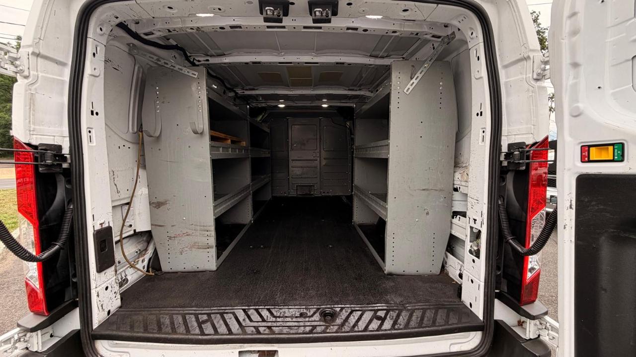 Ford Transit 350 Van Low Roof w/Sliding Pass. 148-in. WB 2019