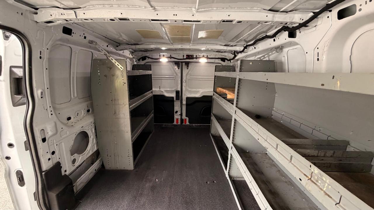 Ford Transit 350 Van Low Roof w/Sliding Pass. 148-in. WB 2019