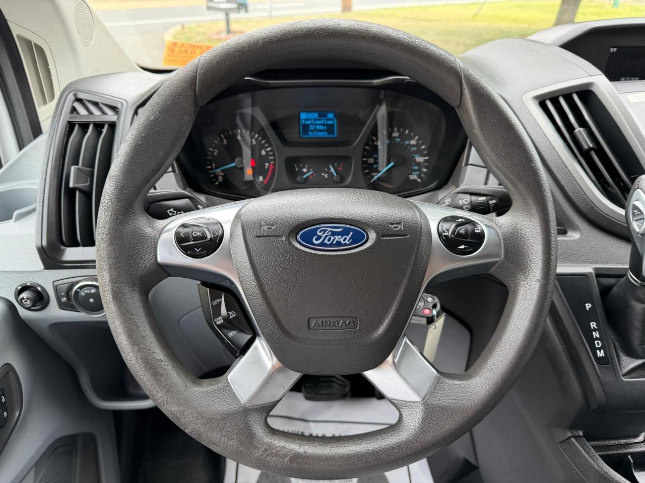 Ford Transit 350 Van Low Roof w/Sliding Pass. 148-in. WB 2019