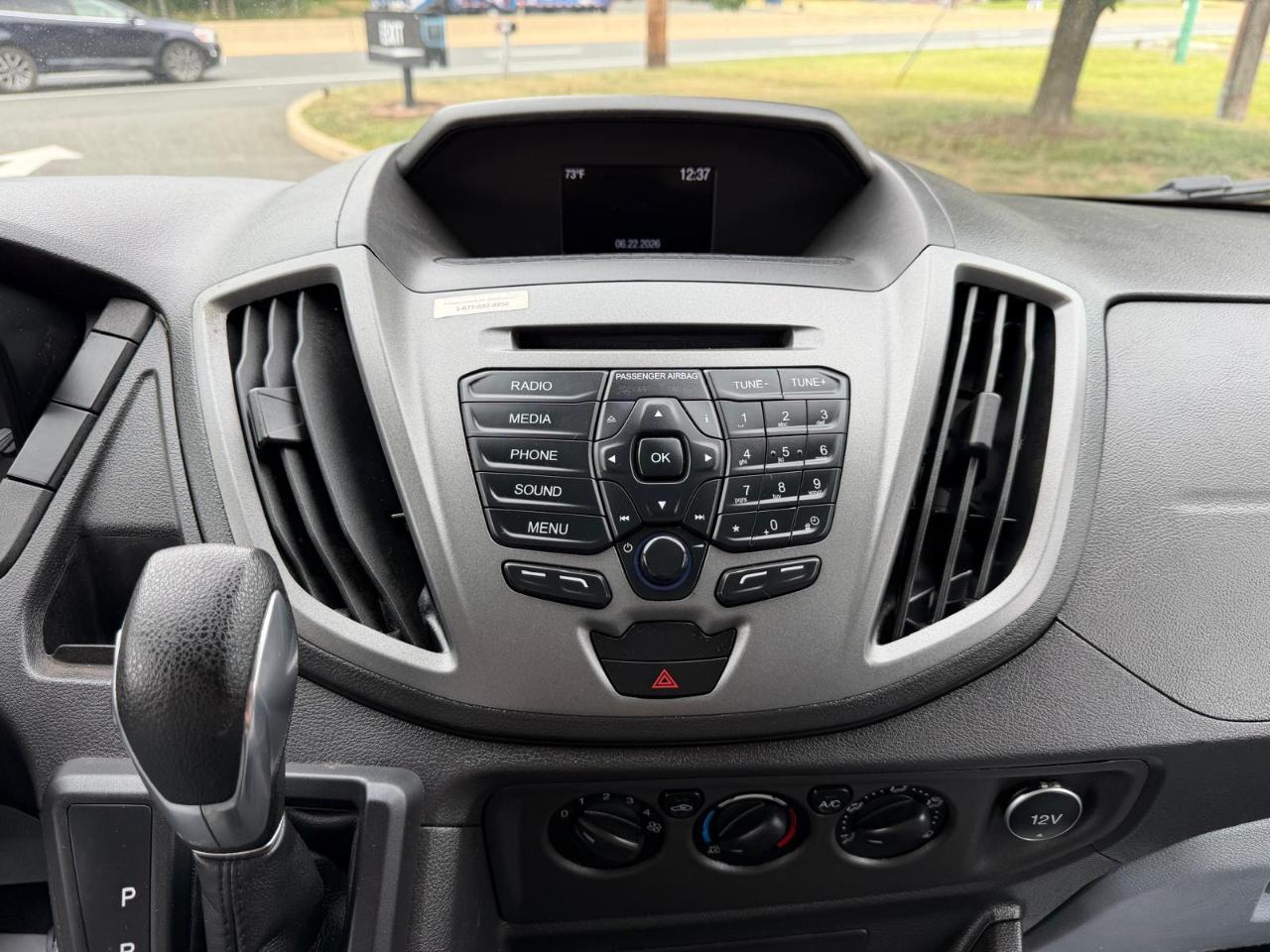Ford Transit 350 Van Low Roof w/Sliding Pass. 148-in. WB 2019