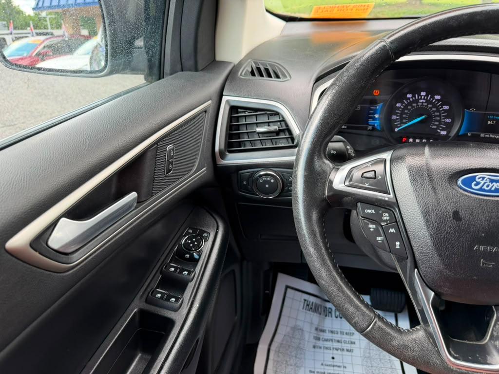 Ford Edge SEL AWD 2021