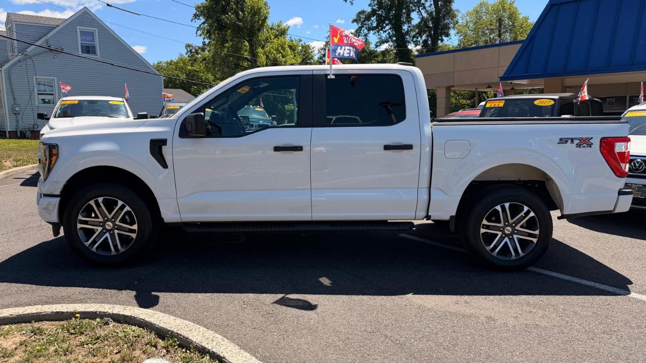 Ford F-150 Lariat SuperCrew 5.5-ft. Bed 4WD 2023