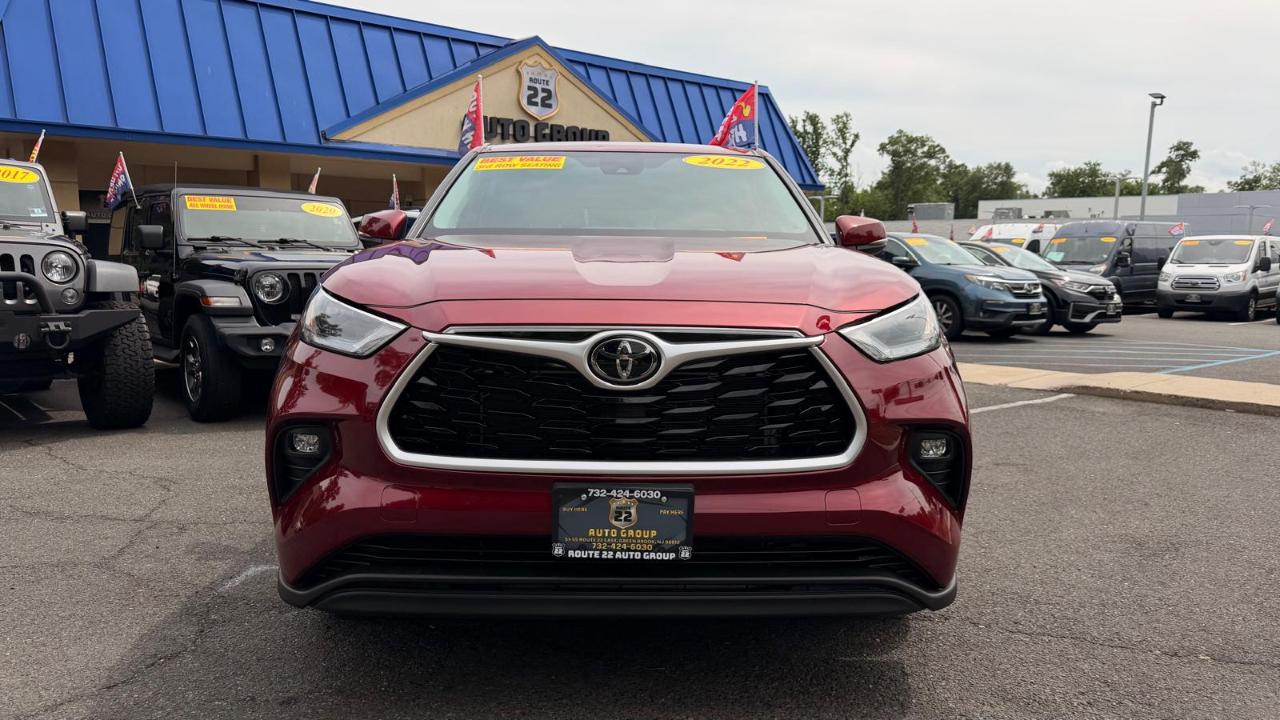 Toyota Highlander LE AWD V6 2022