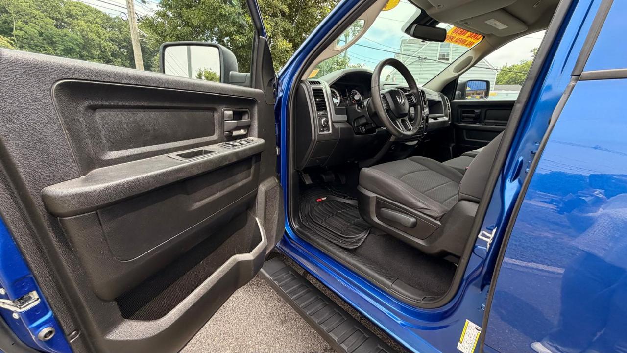 RAM 1500 Classic Tradesman Quad Cab 4WD 2019