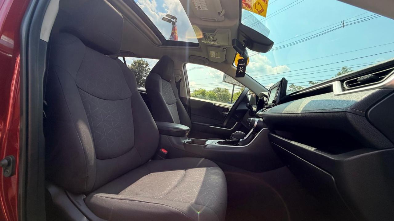 Toyota RAV4 XLE AWD 2019