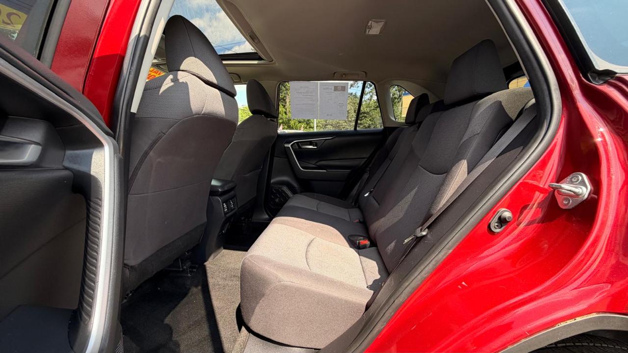 Toyota RAV4 XLE AWD 2019