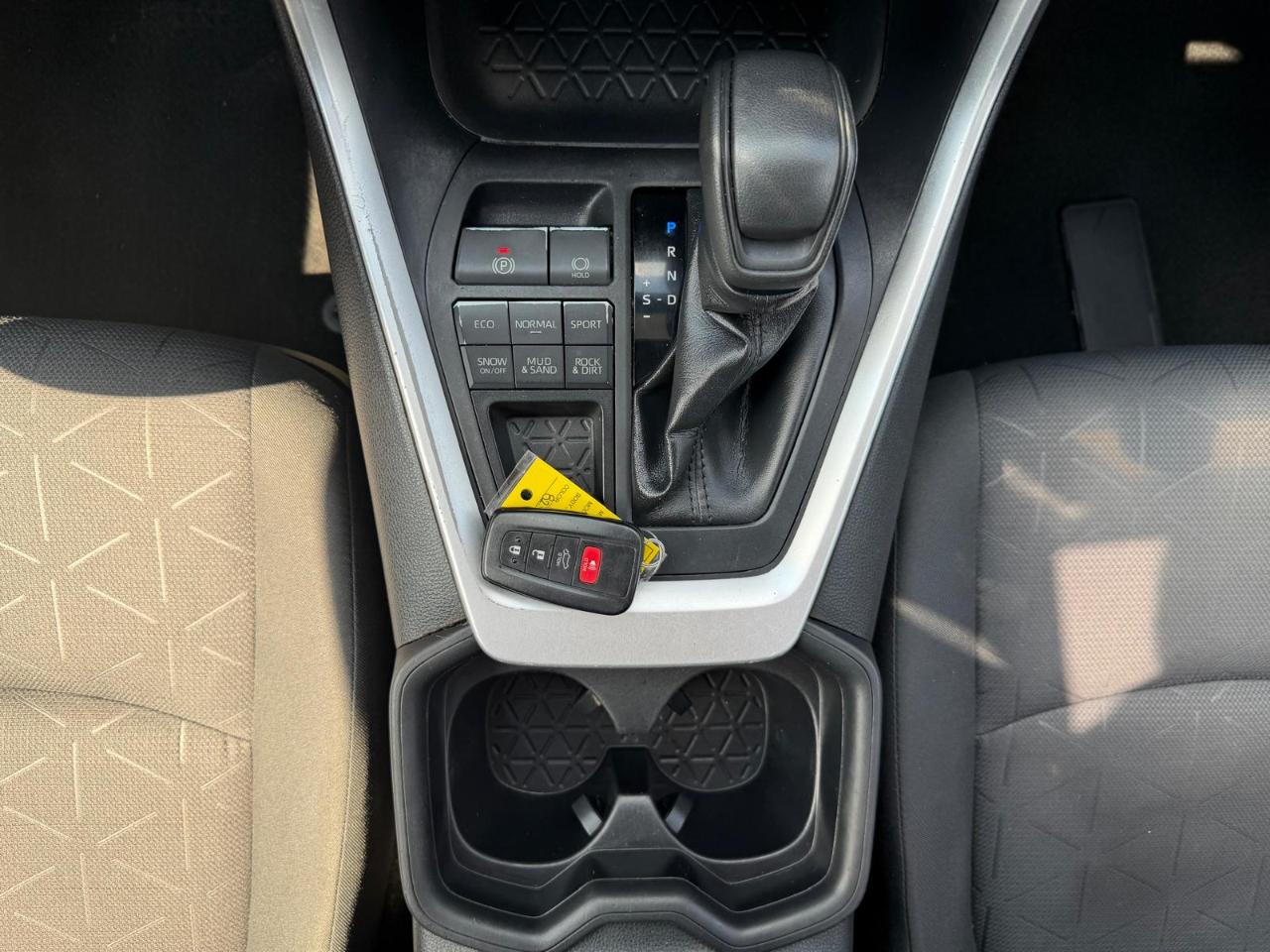 Toyota RAV4 XLE AWD 2019