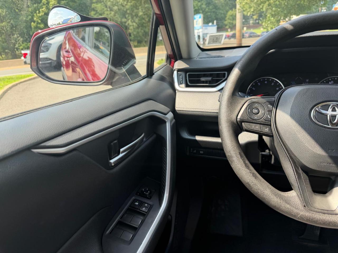 Toyota RAV4 XLE AWD 2019
