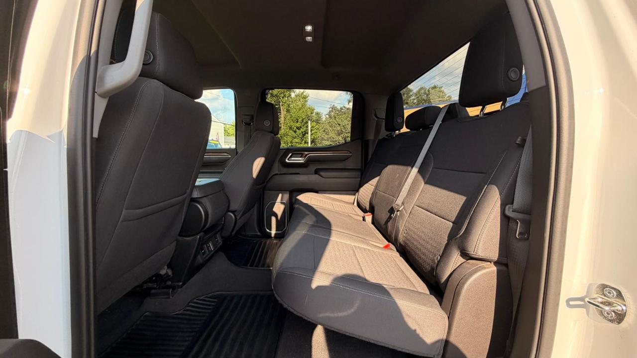 Chevrolet Silverado 1500 RST Crew Cab 4WD 2022