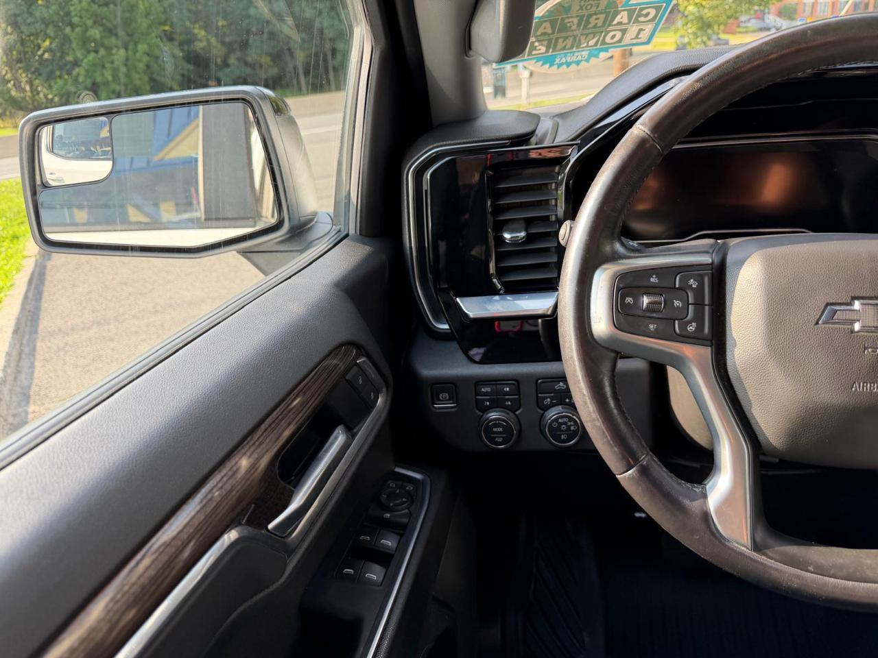 Chevrolet Silverado 1500 RST Crew Cab 4WD 2022