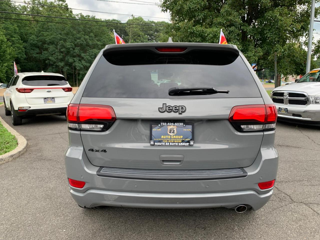 Jeep Grand Cherokee Laredo 4WD 2020
