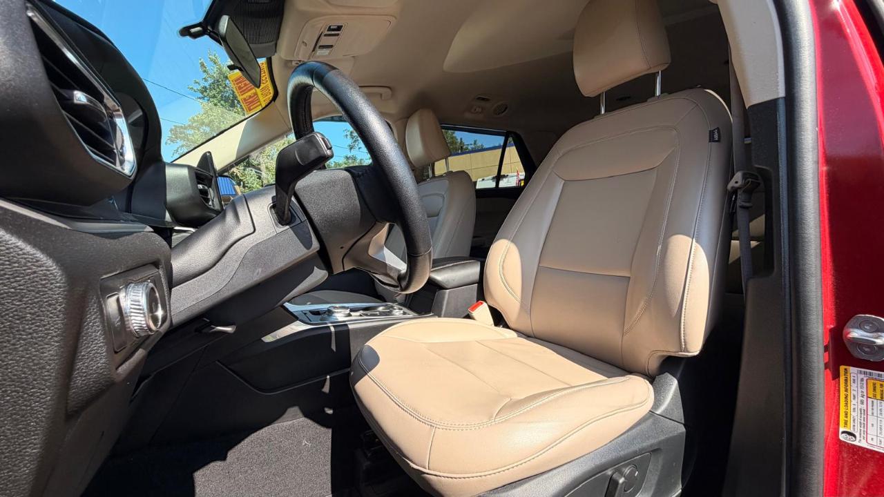 Ford Explorer XLT AWD 2022