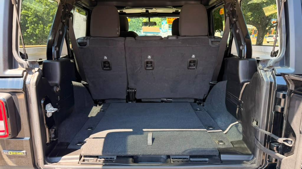 Jeep Wrangler Unlimited Sport 2022