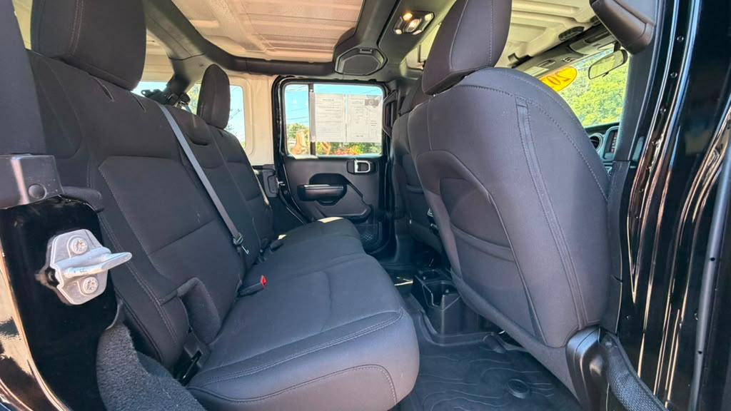 Jeep Wrangler Unlimited Sport 2022