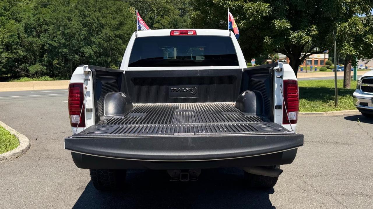RAM 1500 SLT Quad Cab 4WD 2021