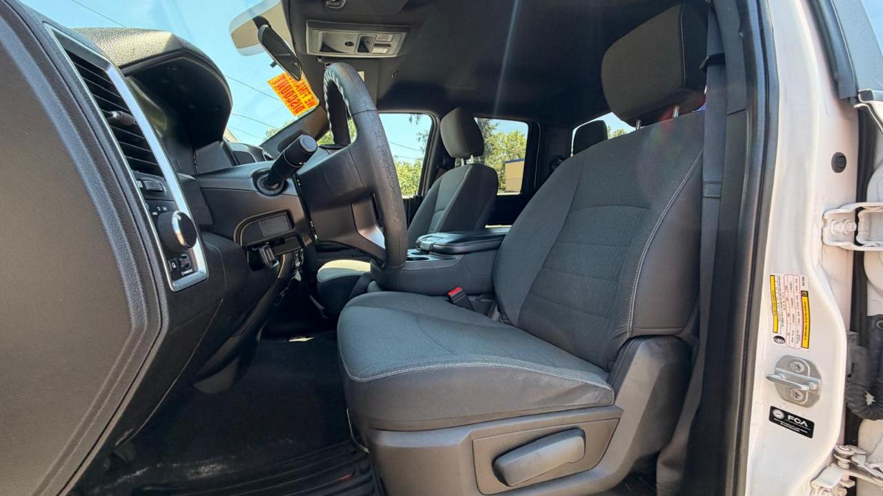 RAM 1500 SLT Quad Cab 4WD 2021
