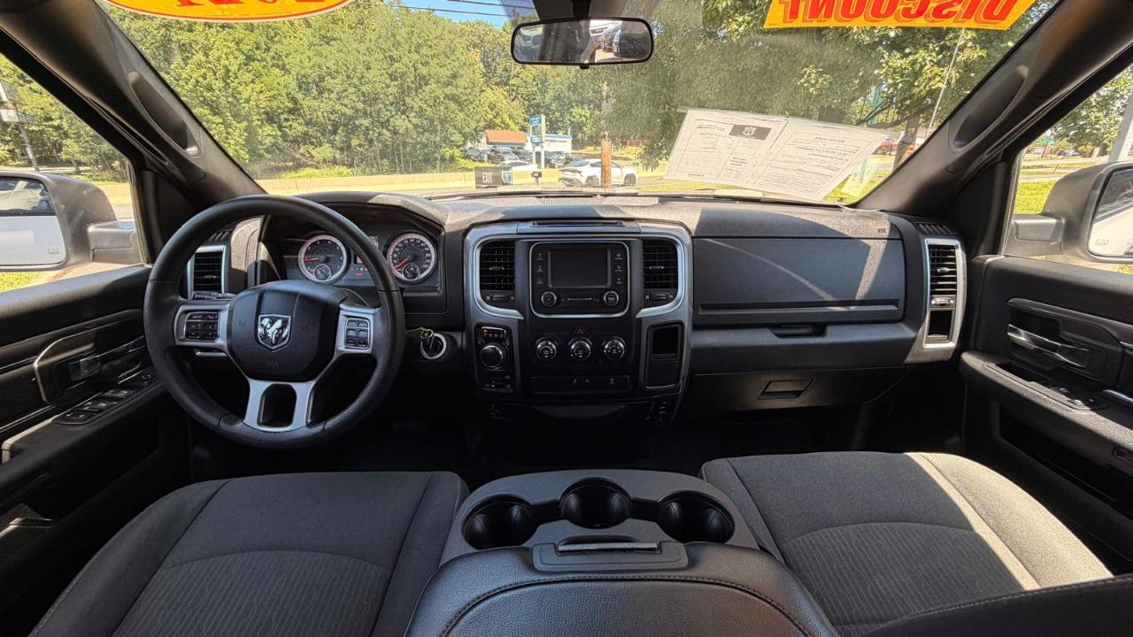 RAM 1500 SLT Quad Cab 4WD 2021